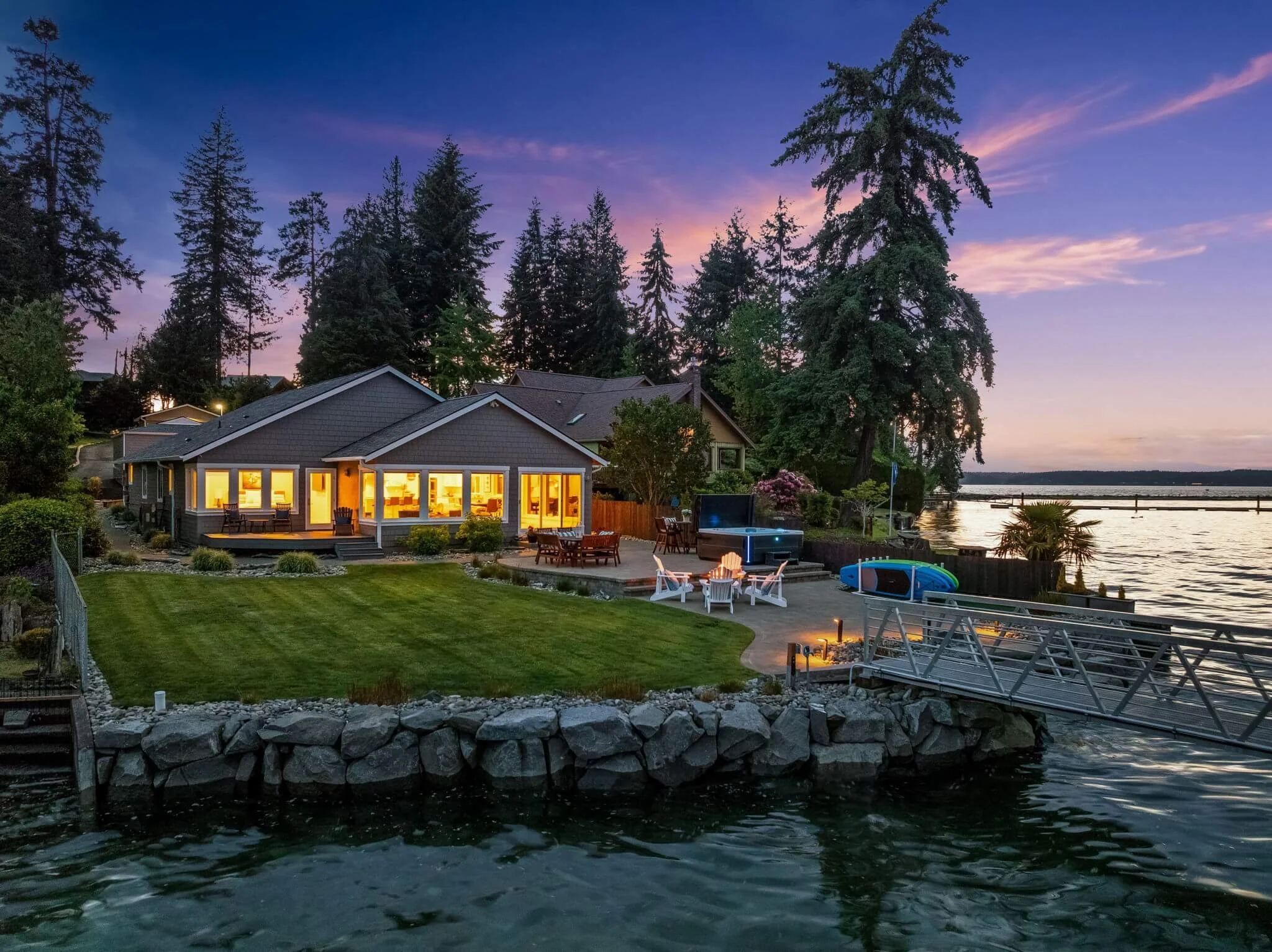 4221 Forest Beach Drive1.jpg