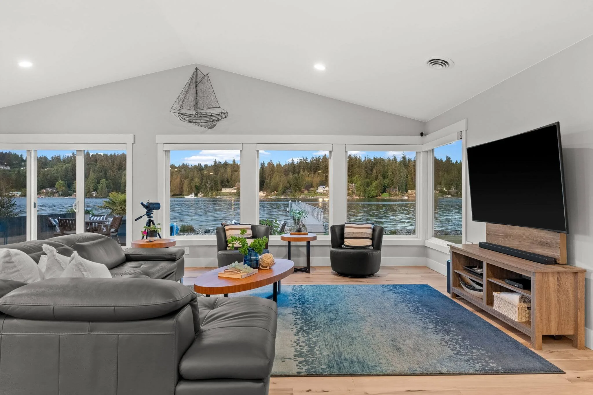 4221 Forest Beach Drive77.jpg