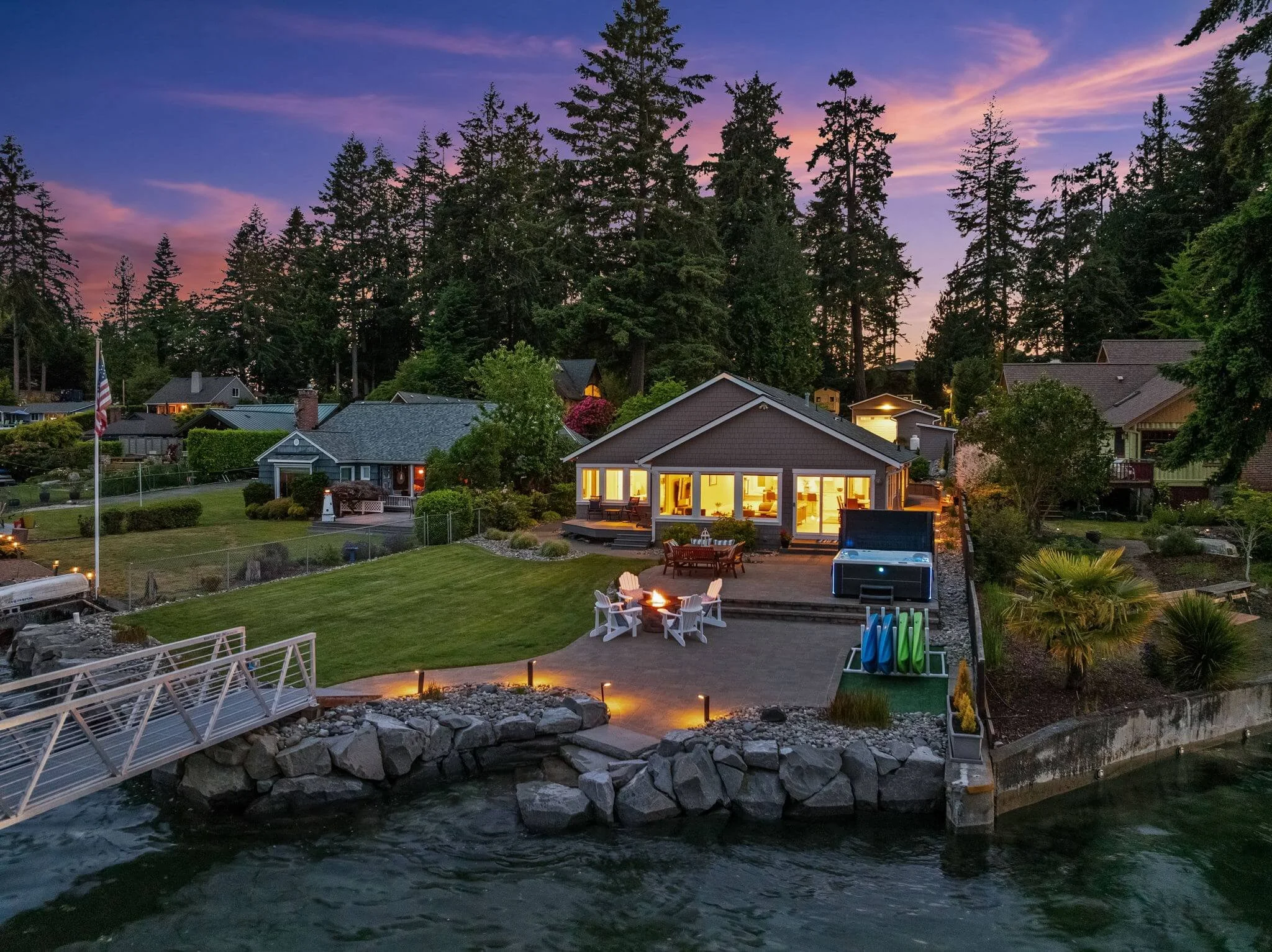 4221 Forest Beach Drive109.jpg