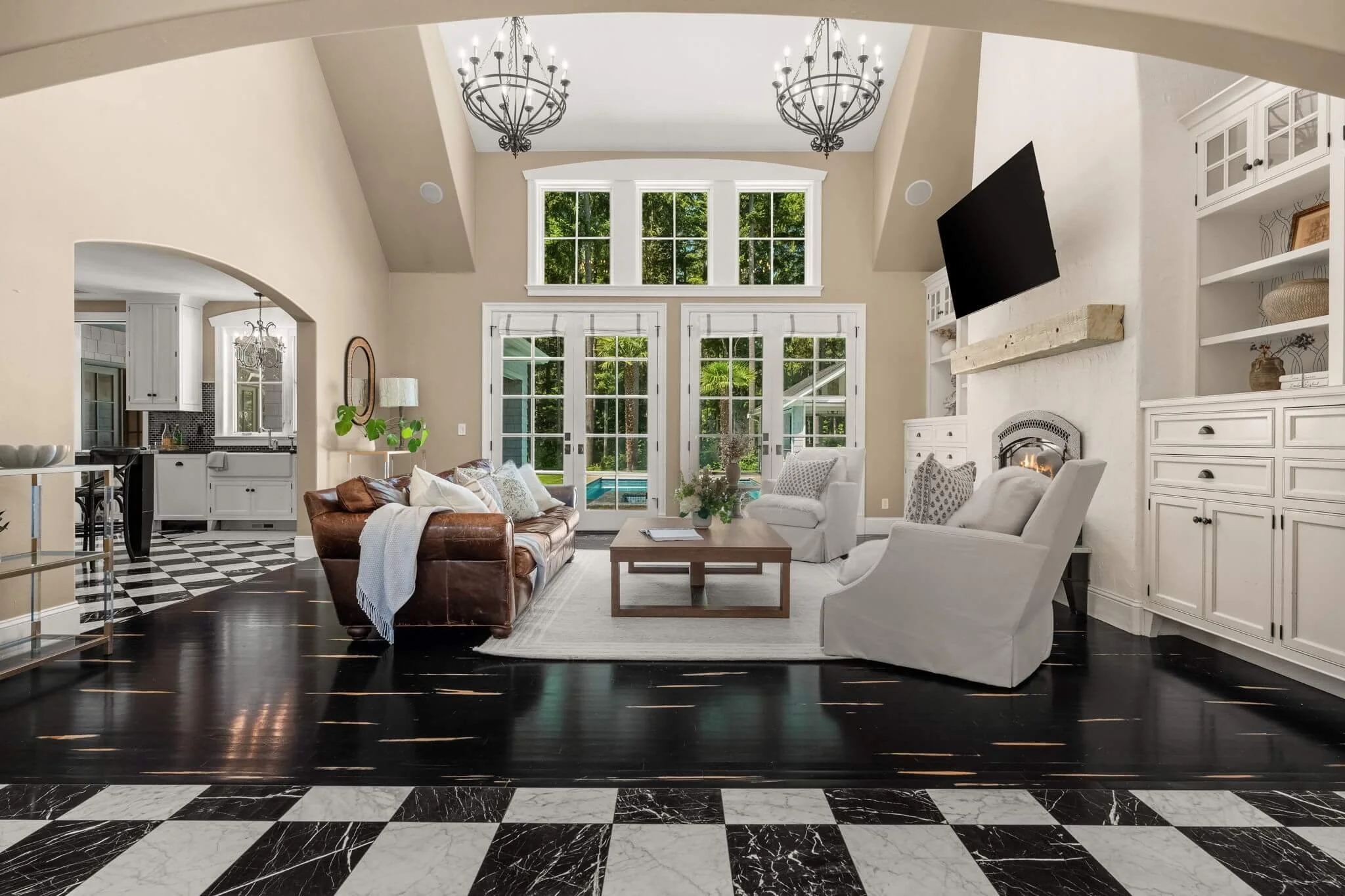 12210 Osprey Drive NW7.jpg
