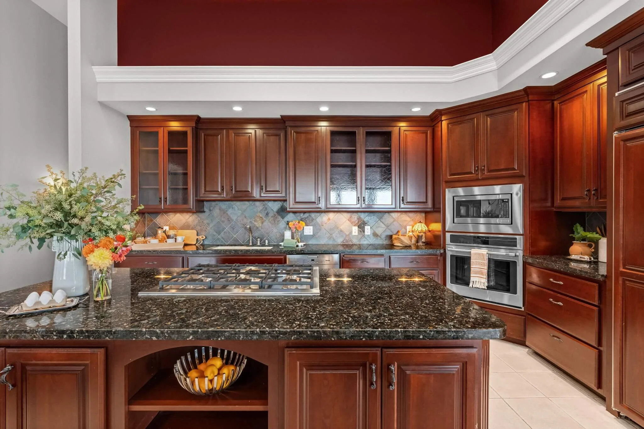 6803 Cascade Ave Gig Harbor104.jpg