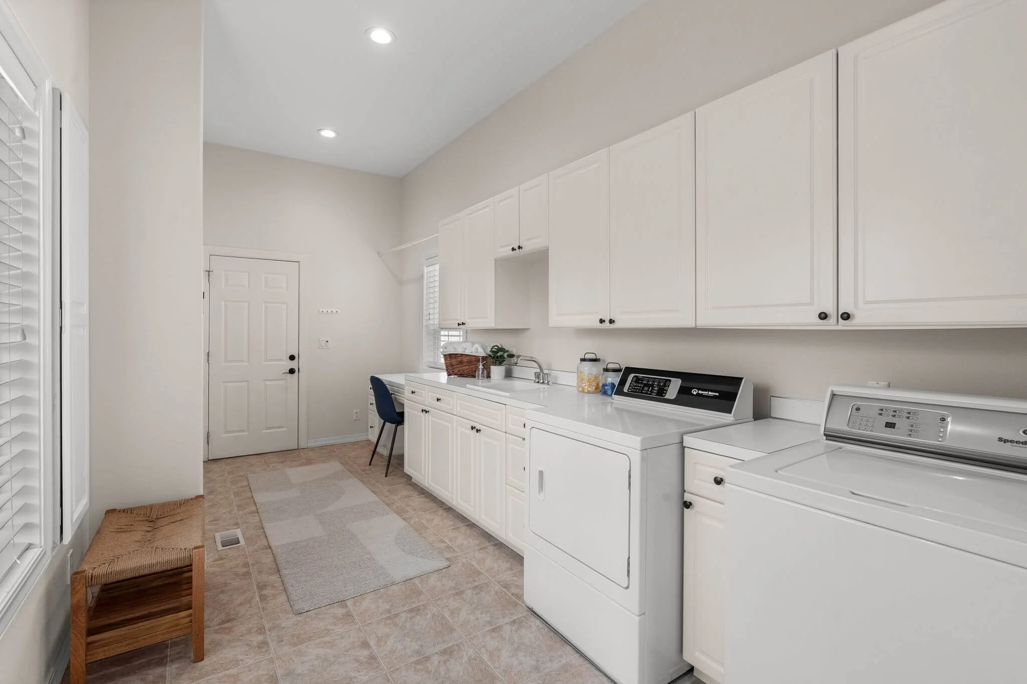 4112 52nd Ave Ct NW52.jpg