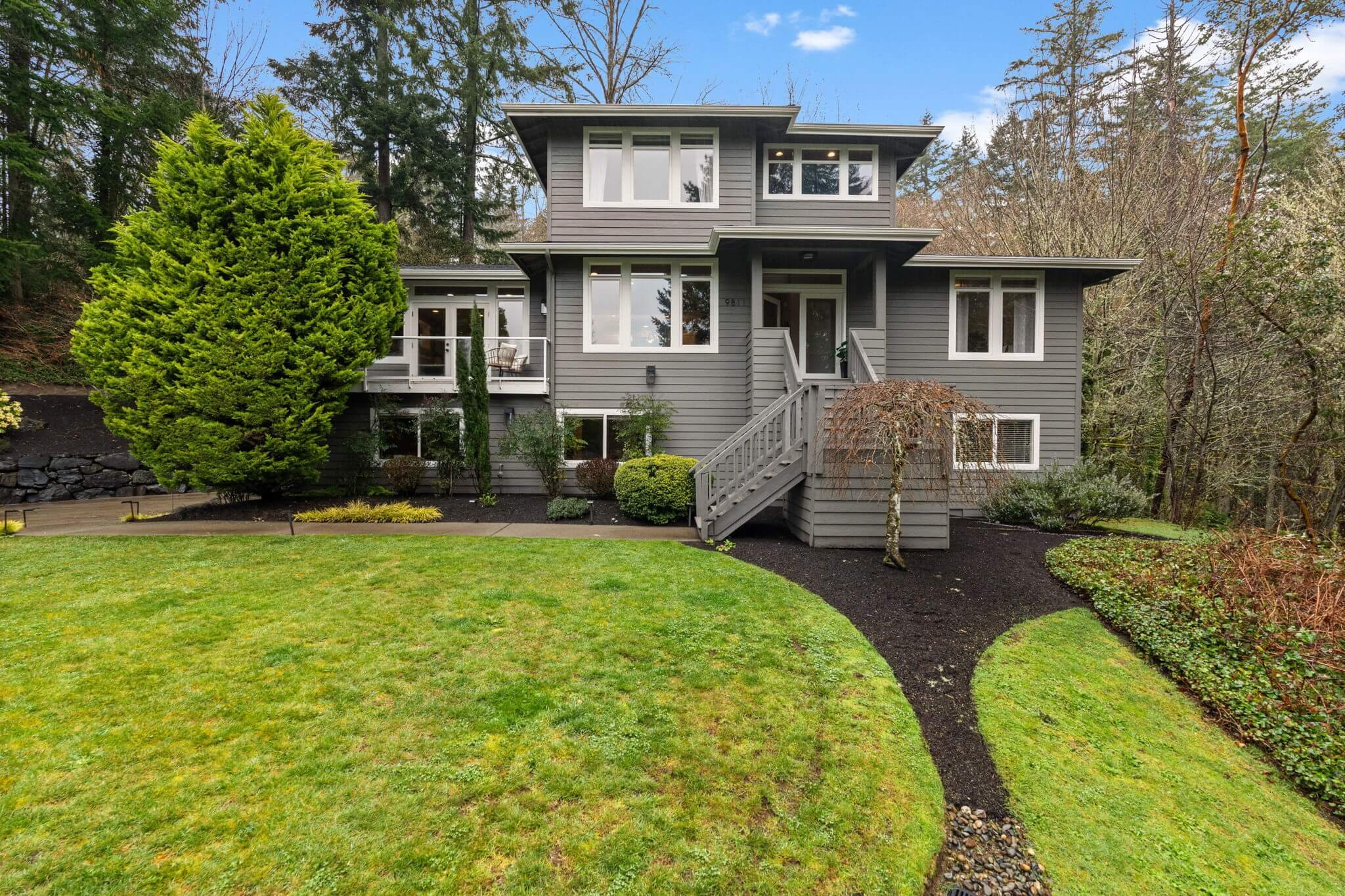 9811 Ridgeway Dr, Gig Harbor, WA73.jpg