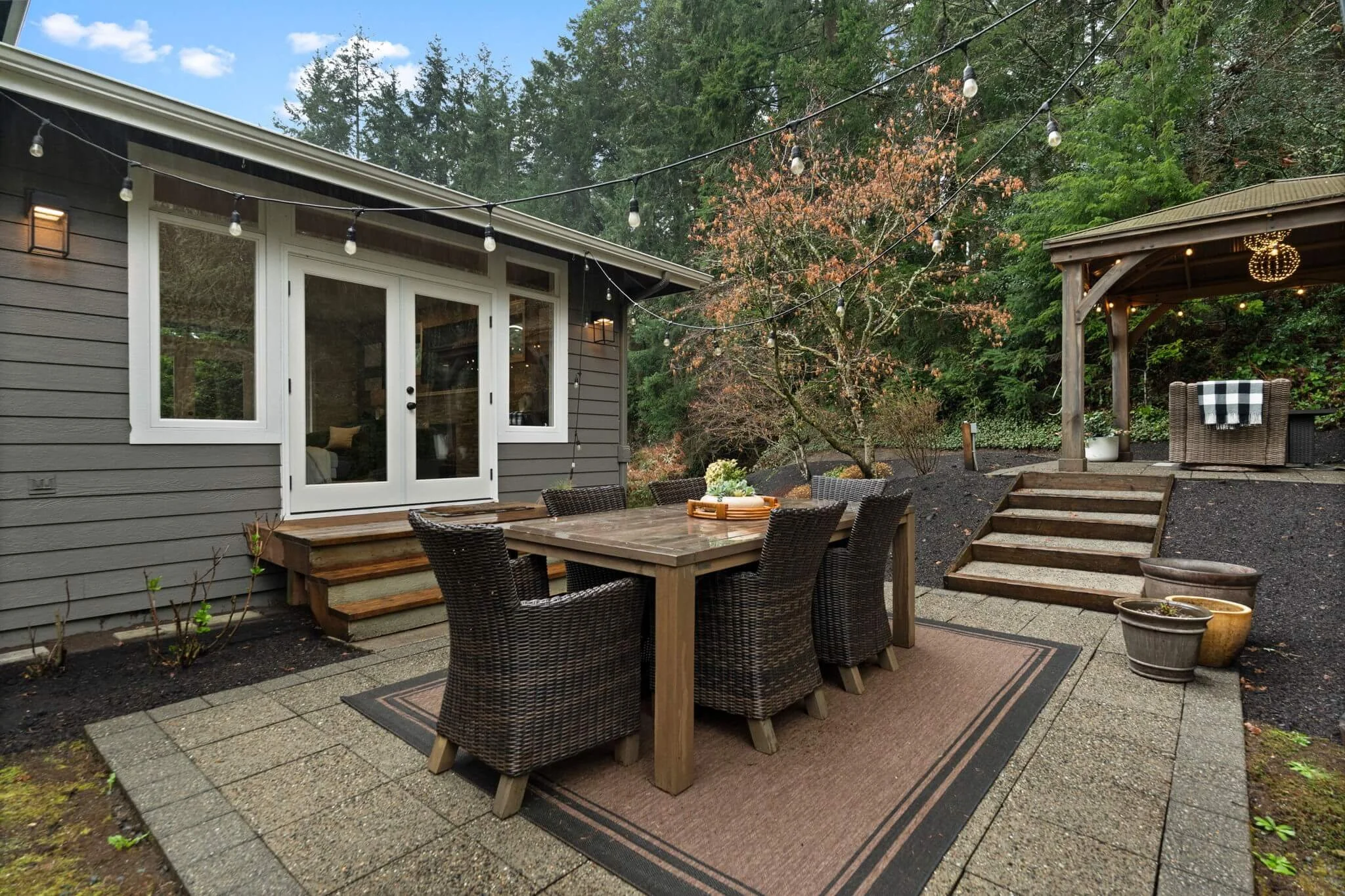 9811 Ridgeway Dr, Gig Harbor, WA77.jpg