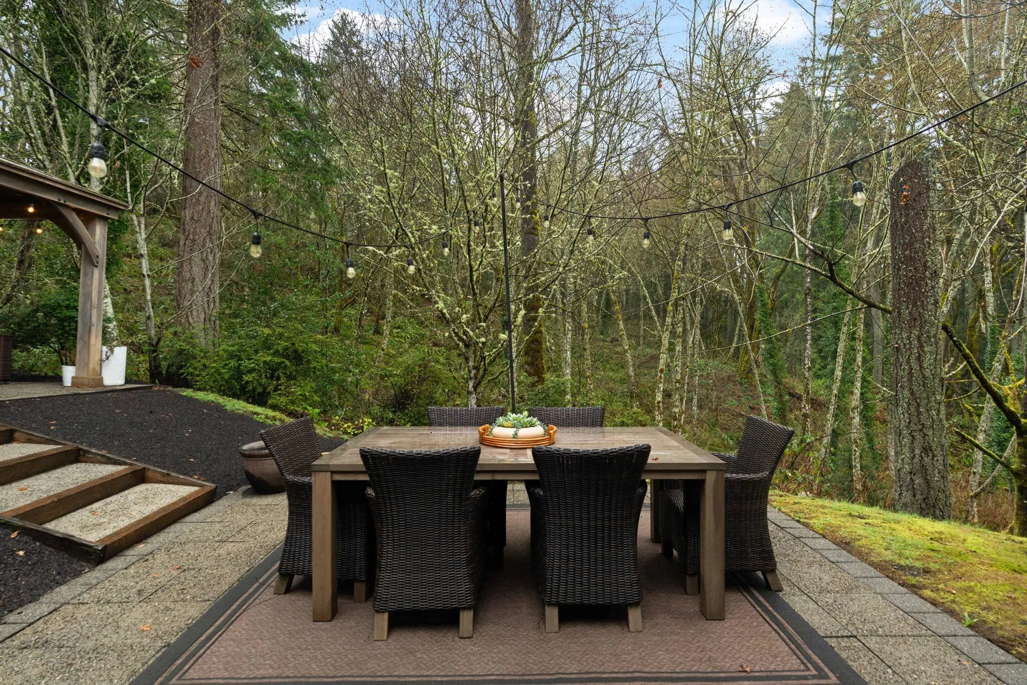 9811 Ridgeway Dr, Gig Harbor, WA78.jpg