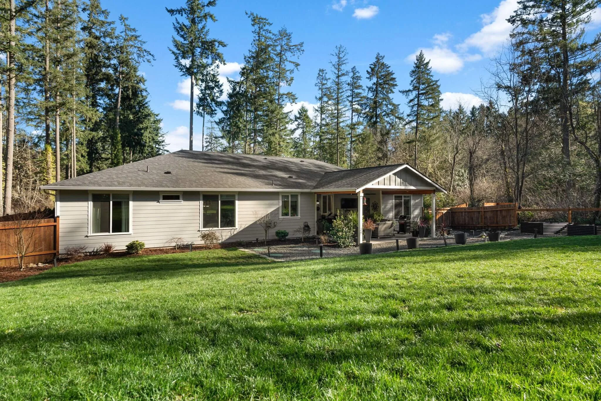 910 11th Ave, Fox Island, WA47.jpg