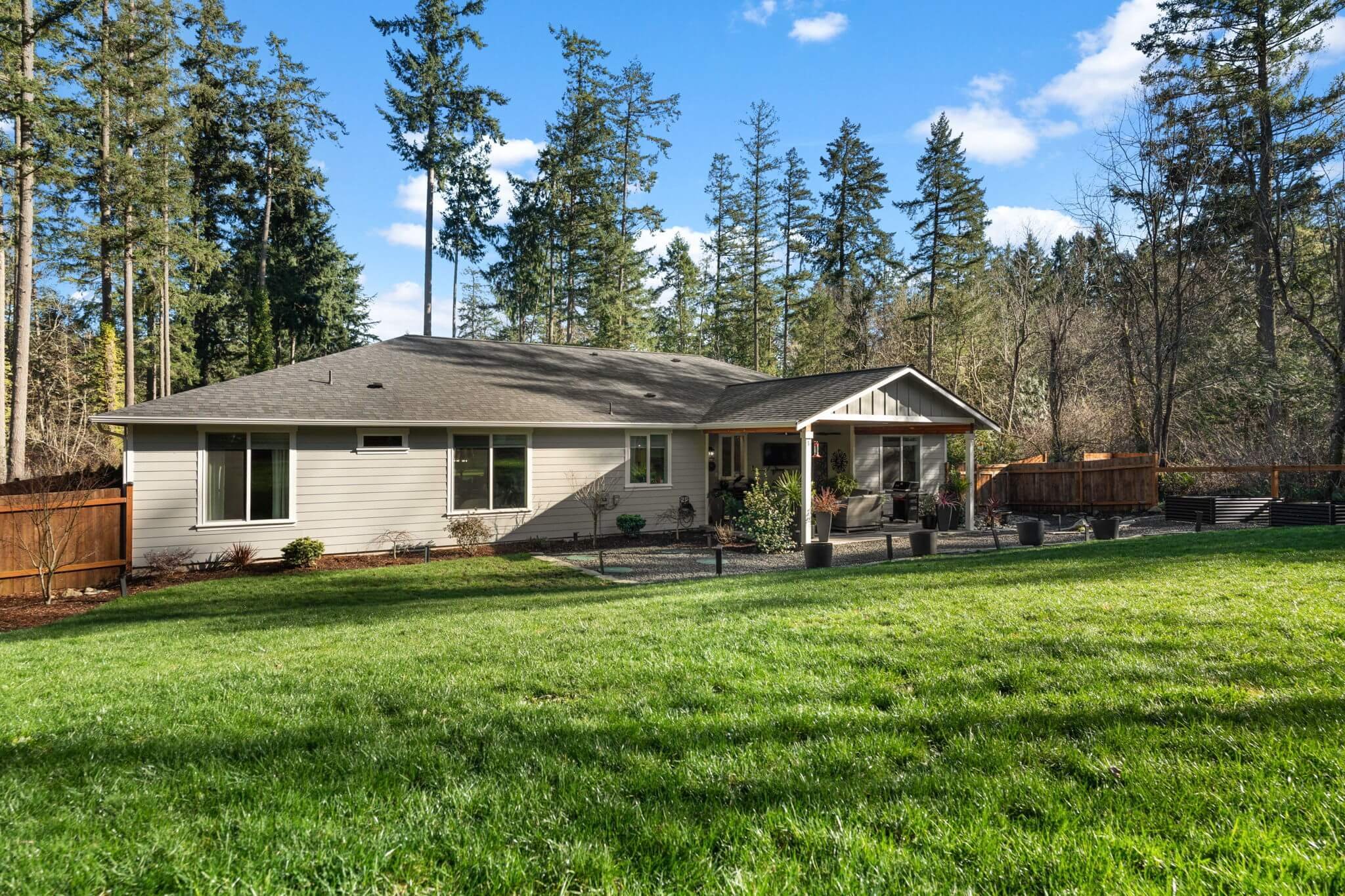910 11th Ave, Fox Island, WA47.jpg