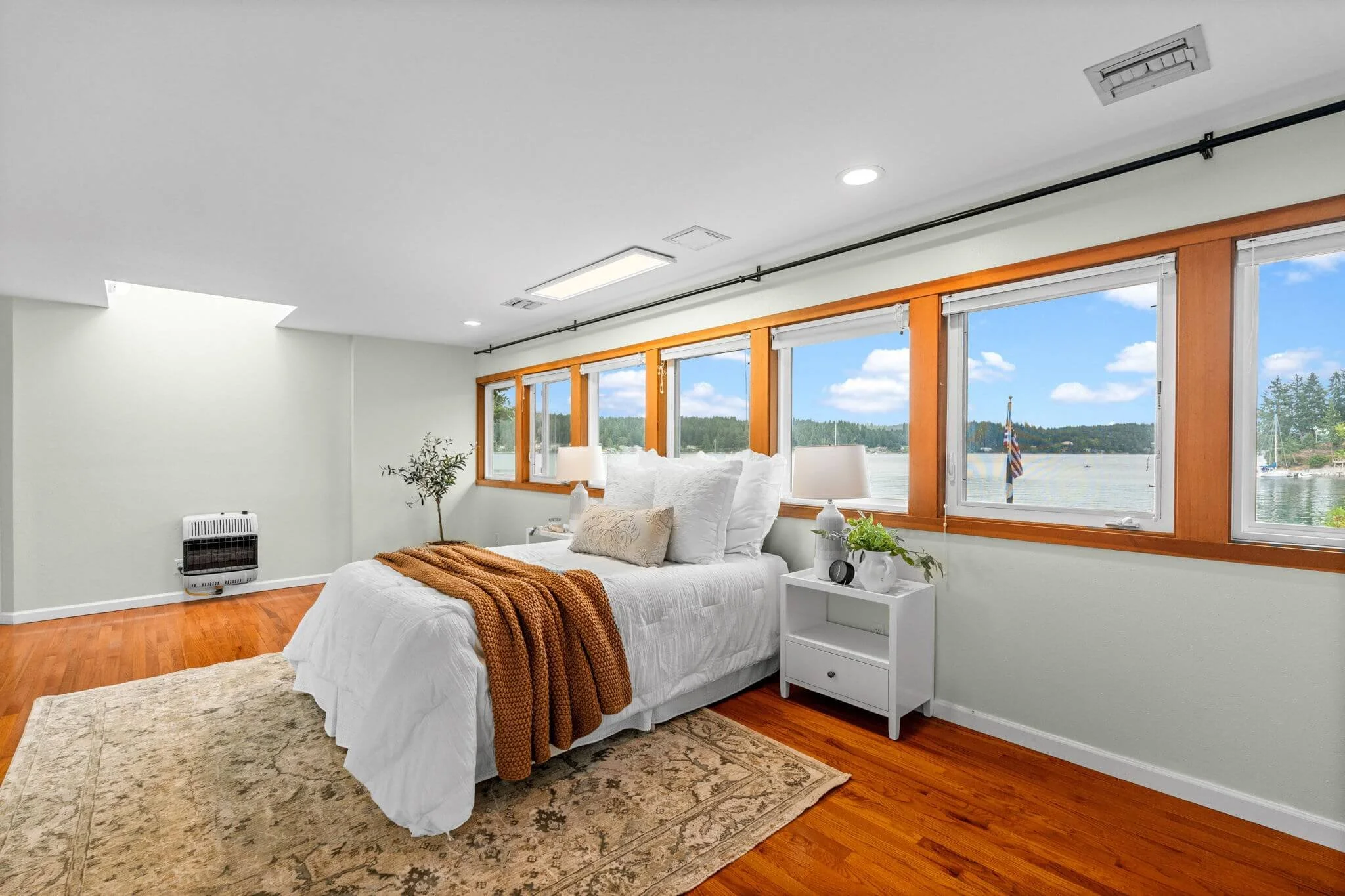 225 3rd Ct, Fox Island, WA4.jpg