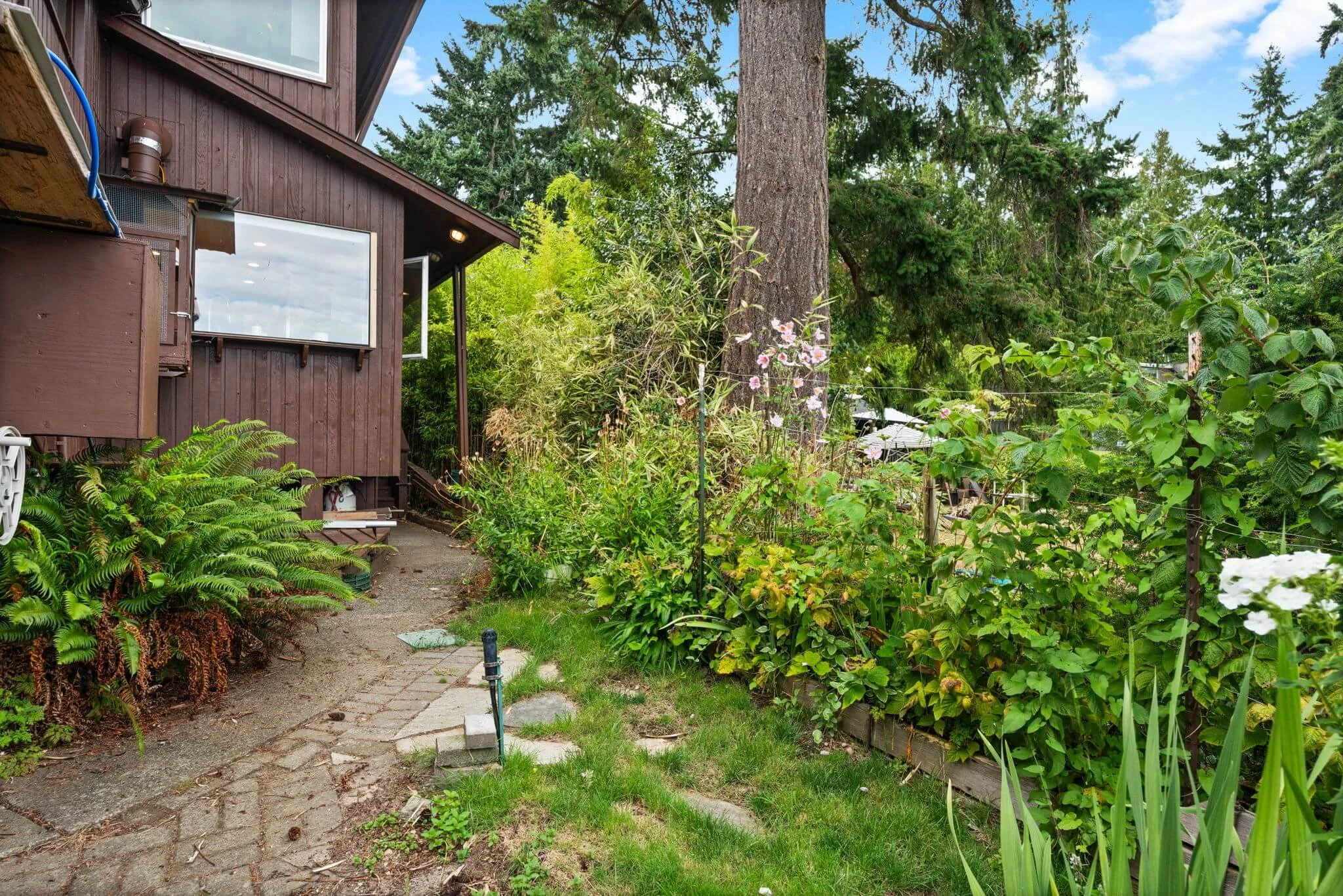 225 3rd Ct, Fox Island, WA42.jpg