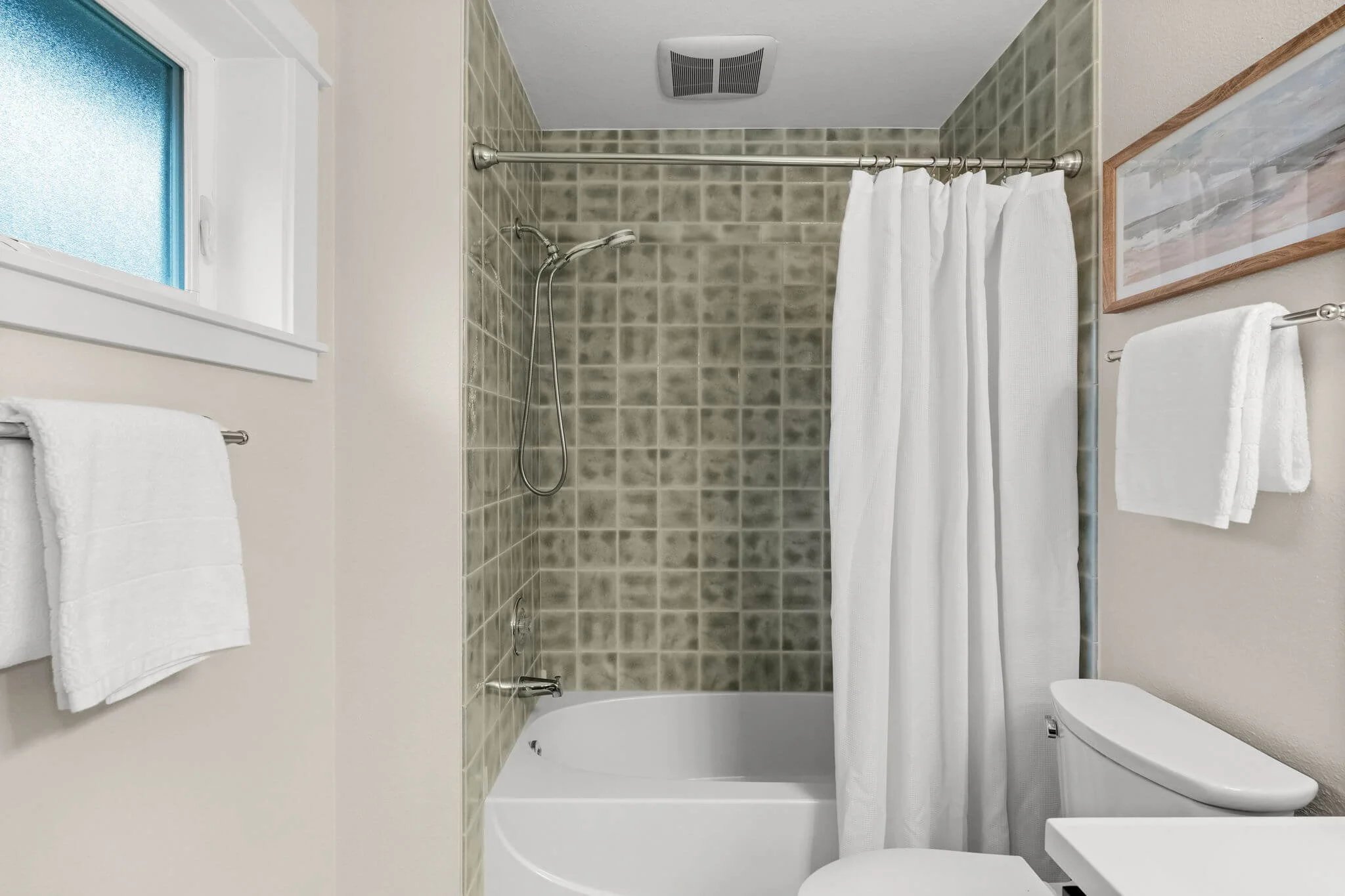 6223 Reid Dr NW, Gig Harbor41.jpg