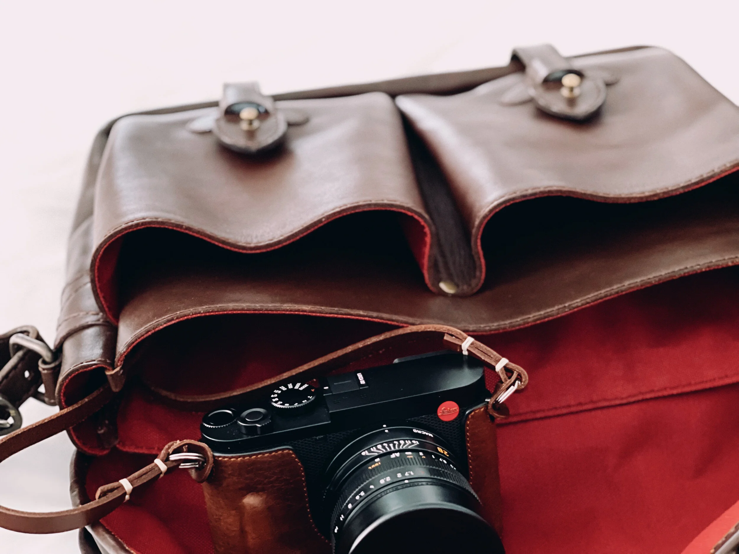 First impression on the Cravar F.C. 13 Leather Messenger Bag