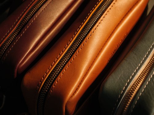 Small leather goods – dressupyourpurse