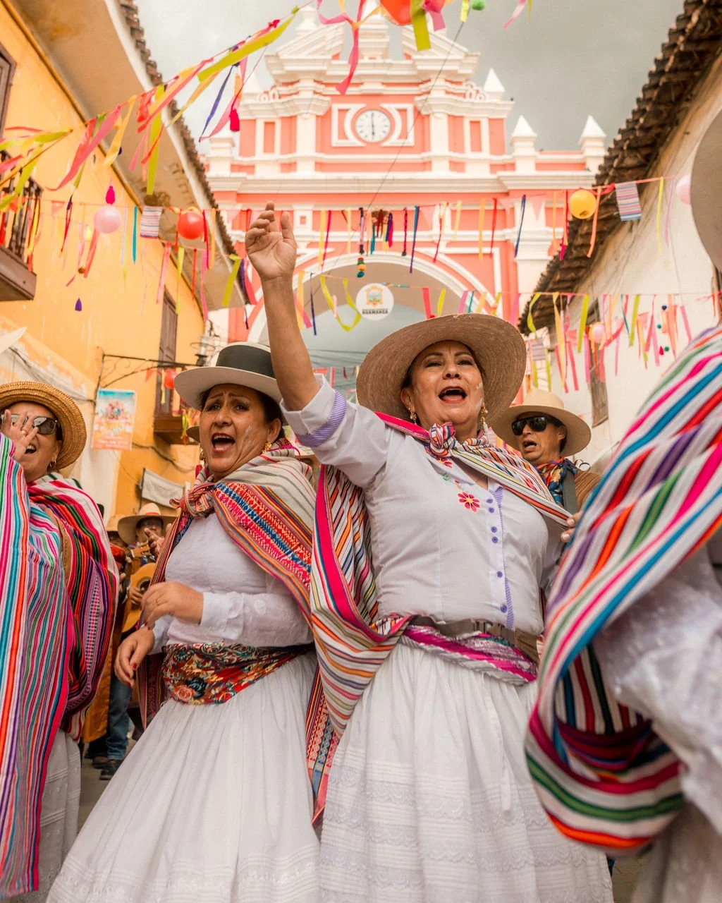 Carnavales-En-Ayacucho-Celia-D-Luna-1.jpg