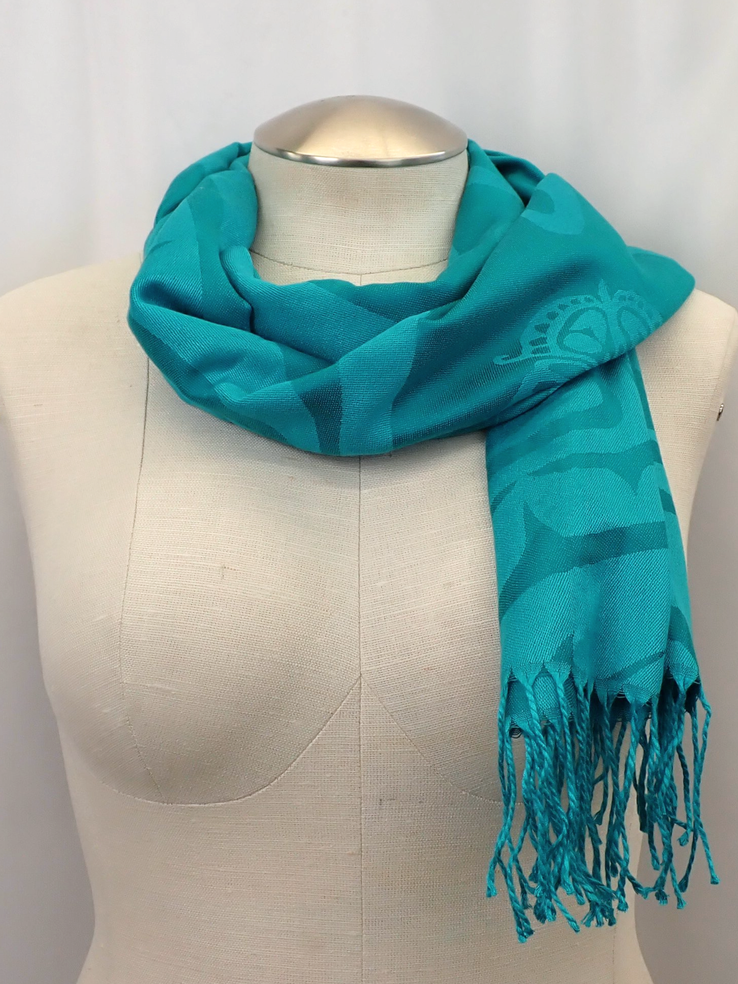 WIN+Online+Shop+Women+In+Need+Community+Cooperative+Resale+Thrift+Store+Jewelry+Gold+Silver+Clothing+Shoes+Home+Interior+Decor+Furniture+Antiques+Vintage+Books+Christmas+Victoria+BC+%2825%29.png