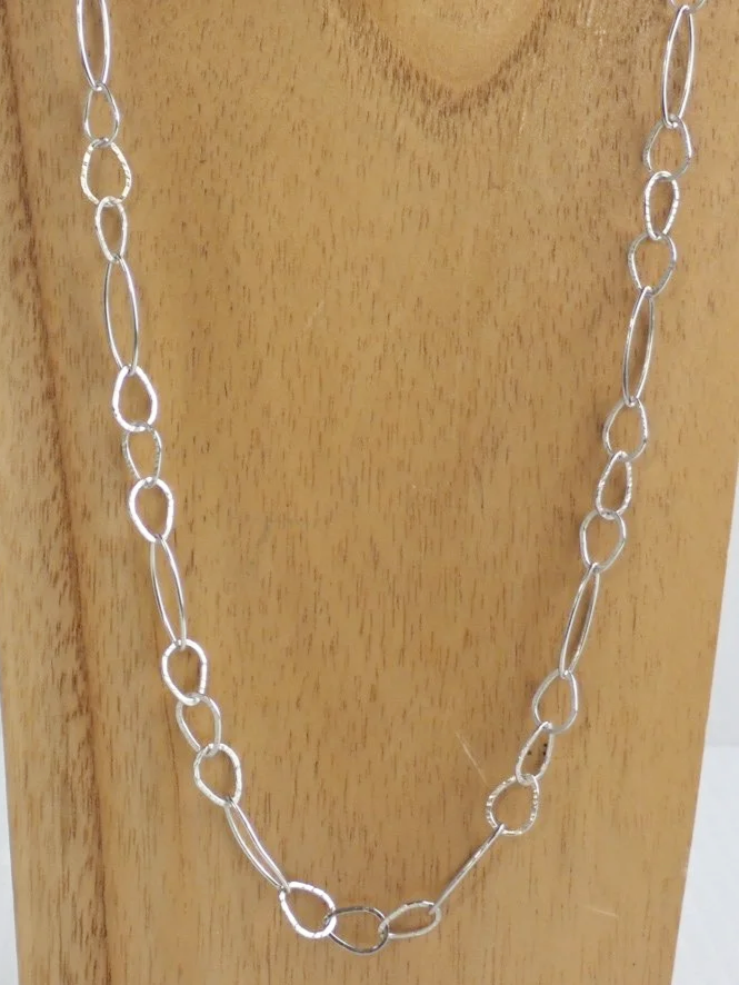 WIN-Online-Shop-Women-In-Need-Community-Cooperative-Resale-Thrift-Store-Jewelry-Gold-Silver-Clothing-Furniture-Antiques-Vintage-Books-Christmas-Victoria-BC-+%28186%29.png