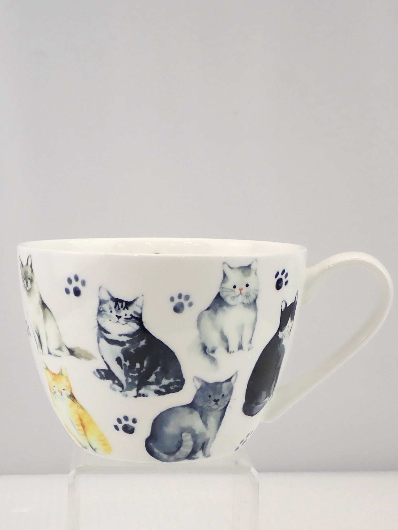 WIN+Online+Shop+Women+In+Need+Community+Cooperative+Resale+Thrift+Store+Jewelry+Gold+Silver+Clothing+Shoes+Home+Interior+Decor+Furniture+Antiques+Vintage+Books+Christmas+Victoria+BC+%28121%29.png