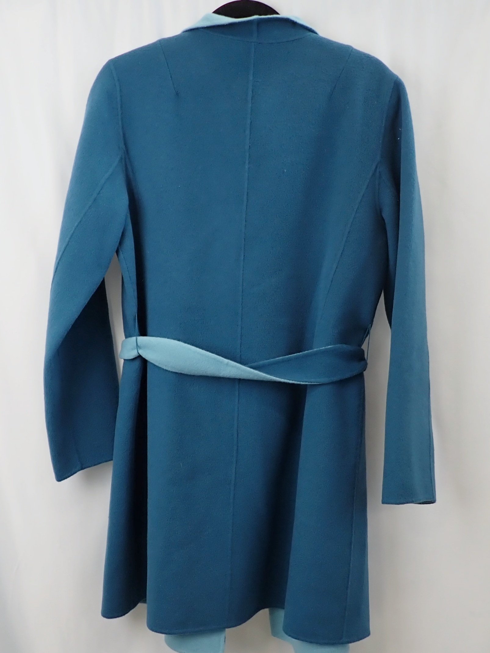 WIN+Online+Shop+Women+In+Need+Community+Cooperative+Resale+Thrift+Store+Jewelry+Gold+Silver+Clothing+Shoes+Home+Interior+Decor+Furniture+Antiques+Vintage+Books+Christmas+Victoria+BC+%2826%29.jpg