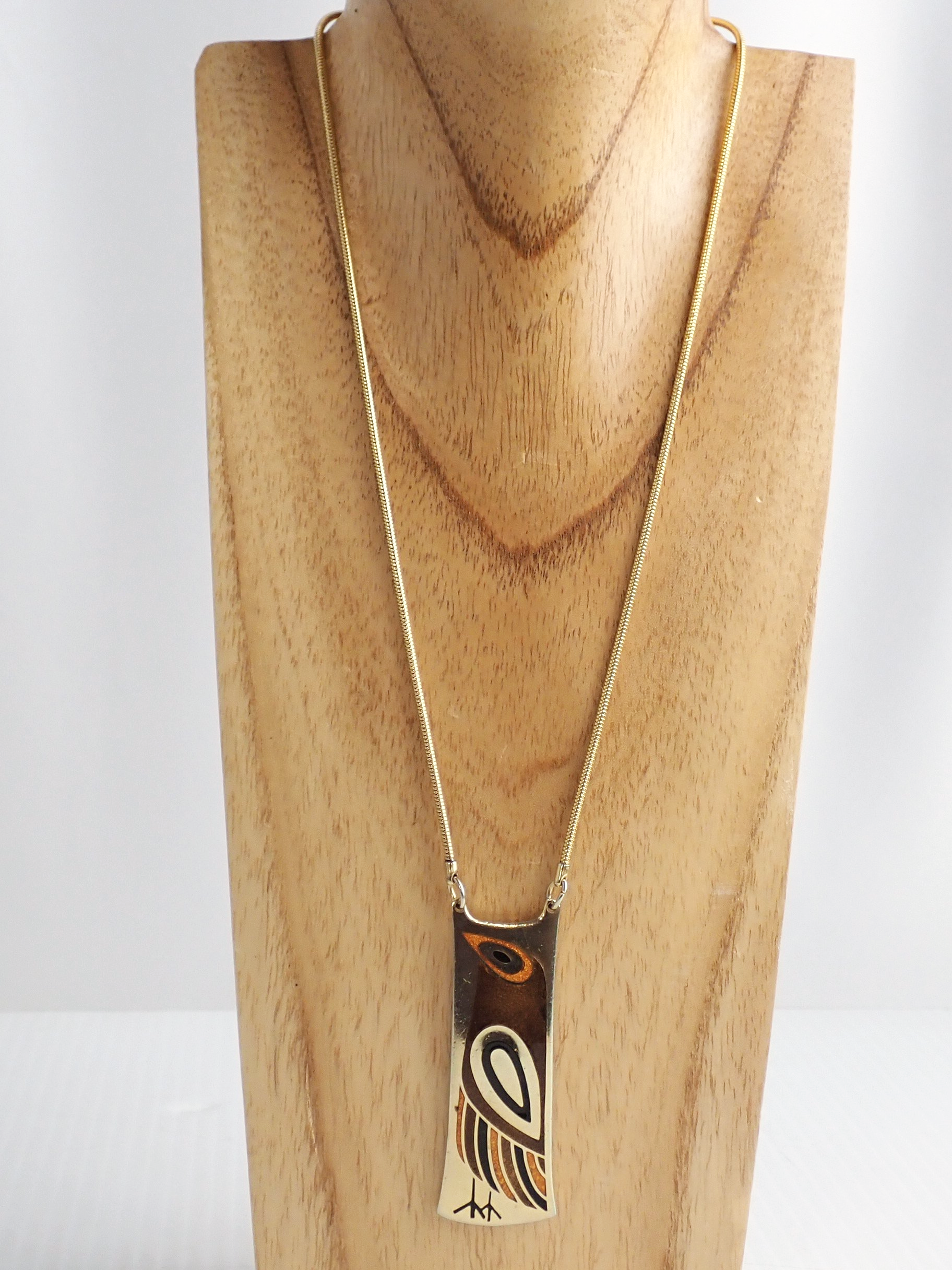WIN+Online+Shop+Women+In+Need+Community+Cooperative+Resale+Thrift+Store+Jewelry+Gold+Silver+Clothing+Shoes+Home+Interior+Decor+Furniture+Antiques+Vintage+Books+Christmas+Victoria+BC+%2829%29.png