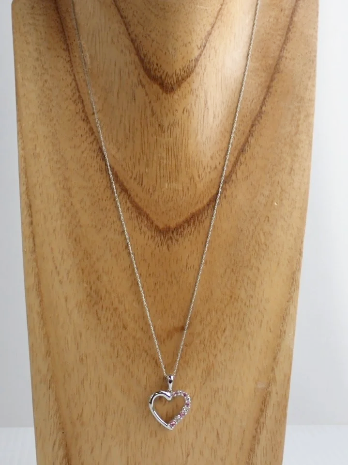 WIN-Online-Shop-Women-In-Need-Community-Cooperative-Resale-Thrift-Store-Jewelry-Gold-Silver-Clothing-Furniture-Antiques-Vintage-Books-Christmas-Victoria-BC-+%2842%29.png
