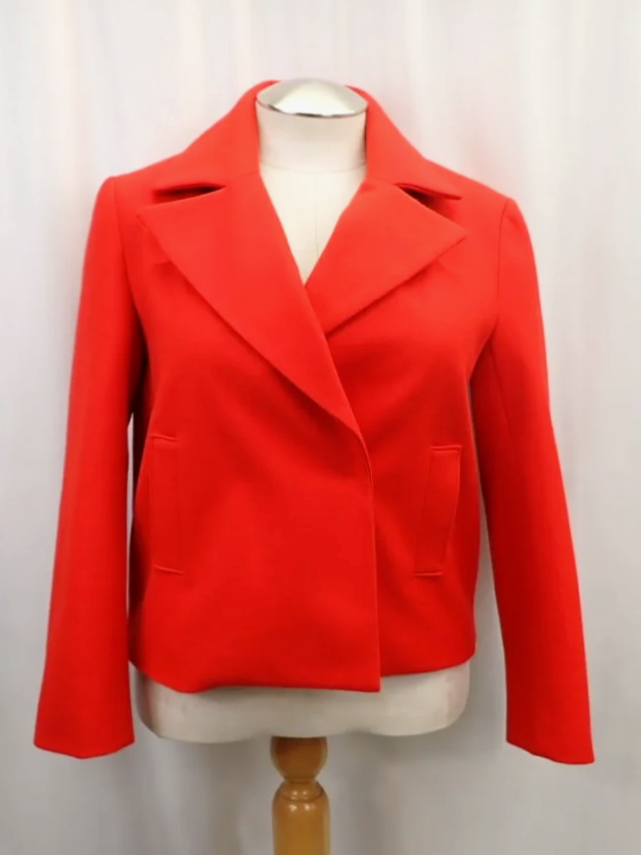 WIN-Online-Shop-Women-In-Need-Community-Cooperative-Resale-Thrift-Store-Jewelry-Gold-Silver-Clothing-Furniture-Antiques-Vintage-Books-Christmas-Victoria-BC-%2B%252885%2529.png