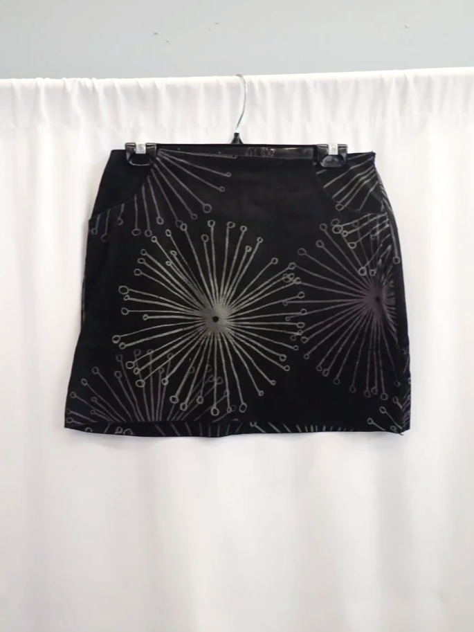 Smoking Lily Cotton Dandelion Sunburst Mini Skirt (M)