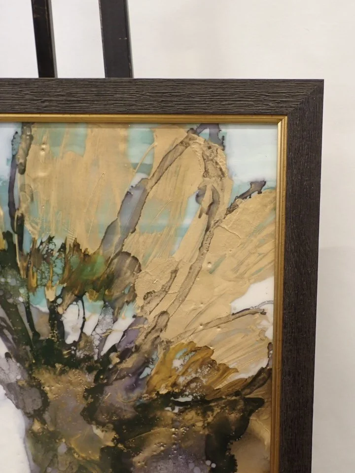 WIN-Online-Shop-Women-In-Need-Community-Cooperative-Resale-Thrift-Store-Jewelry-Gold-Silver-Clothing-Furniture-Antiques-Vintage-Books-Christmas-Victoria-BC- (390).JPG