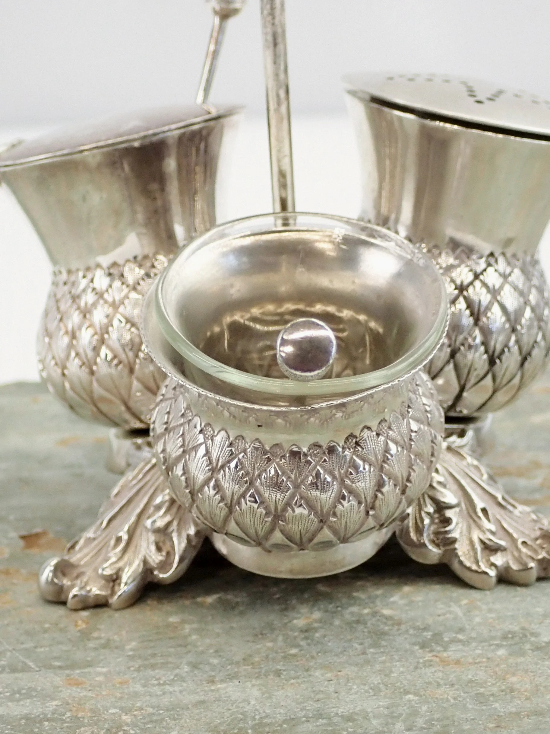 WIN%2BOnline%2BShop%2BWomen%2BIn%2BNeed%2BCommunity%2BCooperative%2BResale%2BThrift%2BStore%2BJewelry%2BGold%2BSilver%2BClothing%2BShoes%2BHome%2BInterior%2BDecor%2BFurniture%2BAntiques%2BVintage%2BBooks%2BChristmas%2BVictoria%2BBC%2B%252822%2529.jpg