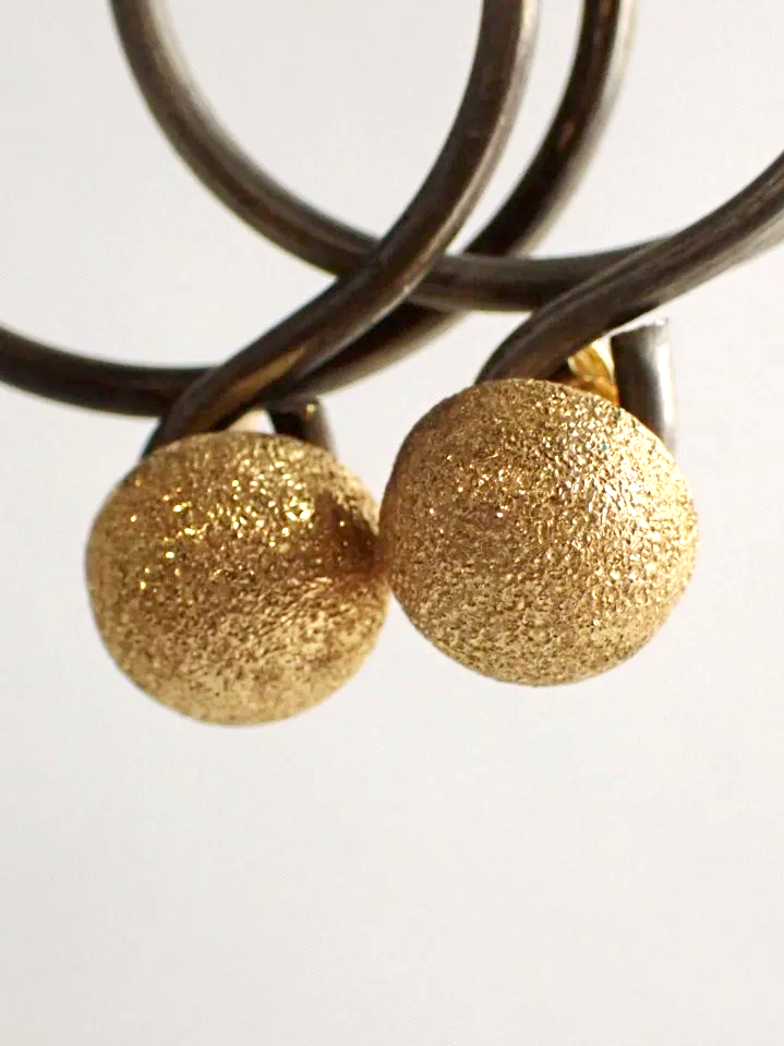 14K Yellow Gold Italian Textured Studs Earrings