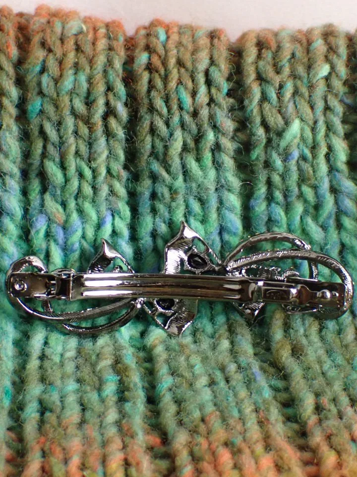 WIN-Online-Shop-Women-In-Need-Community-Cooperative-Resale-Thrift-Store-Jewelry-Gold-Silver-Clothing-Furniture-Antiques-Vintage-Books-Christmas-Victoria-BC- (139).JPG