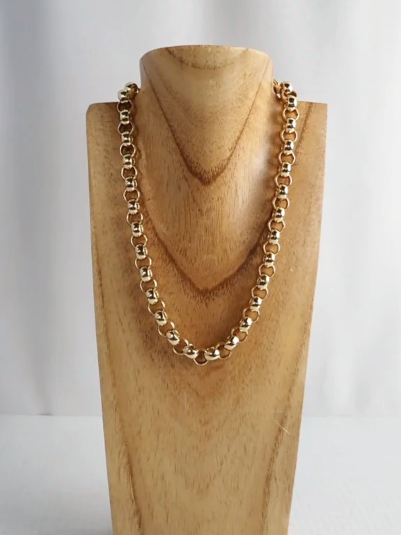 WIN-Online-Shop-Women-In-Need-Community-Cooperative-Resale-Thrift-Store-Jewelry-Gold-Silver-Clothing-Furniture-Antiques-Vintage-Books-Christmas-Victoria-BC-+%2821%29.png
