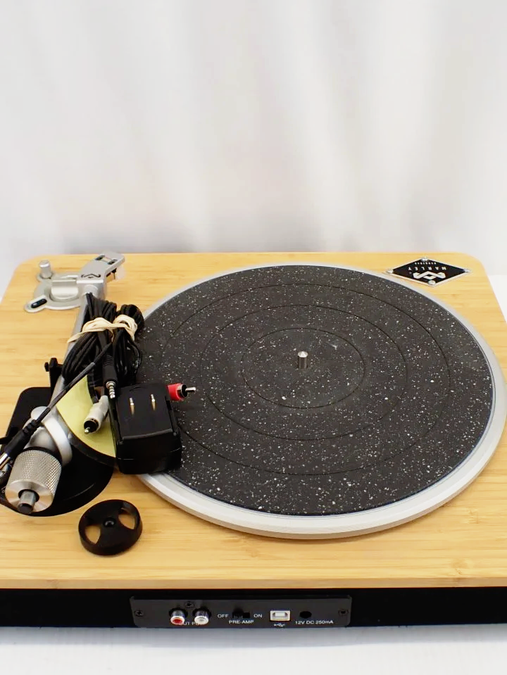 House Of Marley "Turn It Up" Wireless Turnable