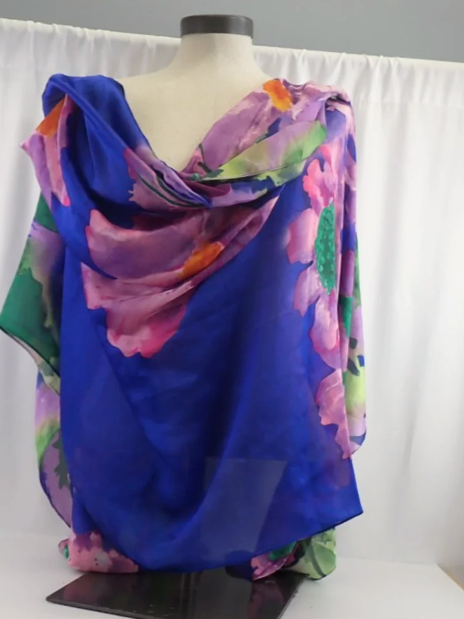 (NEW) Peisi Silk Floral Print Scarf
