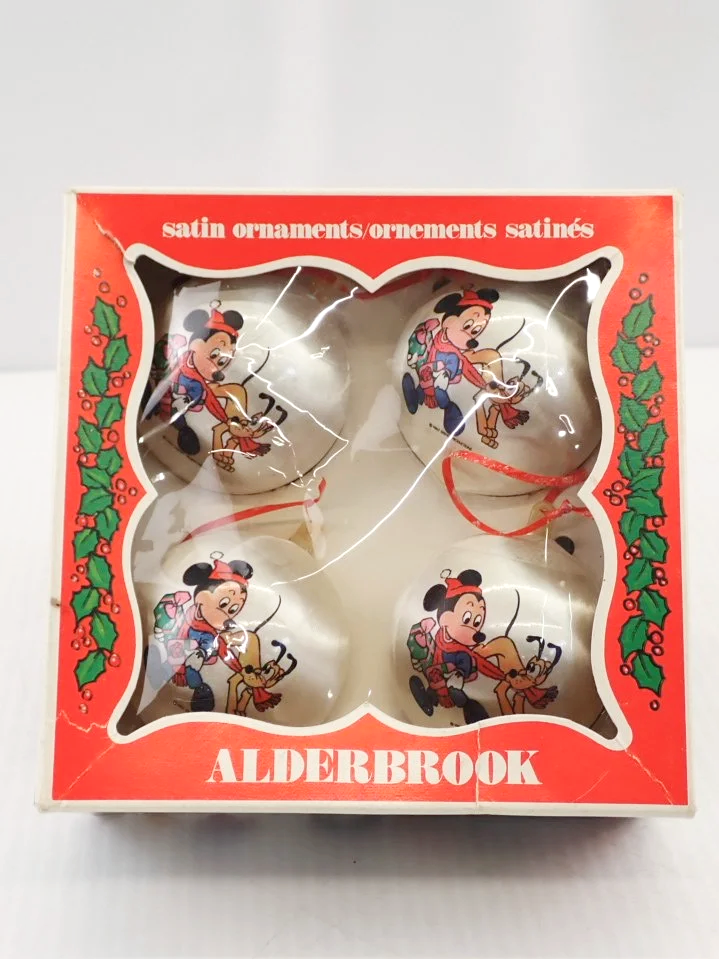 WIN-Online-Shop-Women-In-Need-Community-Cooperative-Resale-Thrift-Store-Jewelry-Gold-Silver-Clothing-Furniture-Antiques-Vintage-Books-Christmas-Victoria-BC-+%2852%29.png