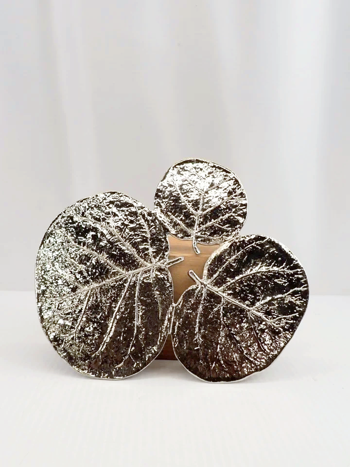 WIN-Online-Shop-Women-In-Need-Community-Cooperative-Resale-Thrift-Store-Jewelry-Gold-Silver-Clothing-Furniture-Antiques-Vintage-Books-Christmas-Victoria-BC-%252B%25252880%252529.png