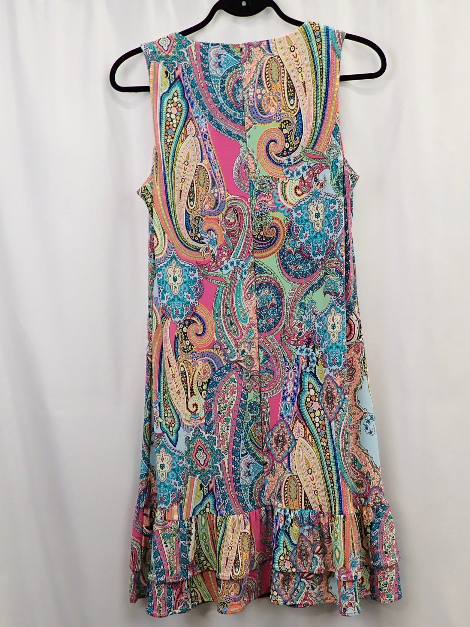 WIN+Online+Shop+Women+In+Need+Community+Cooperative+Resale+Thrift+Store+Jewelry+Gold+Silver+Clothing+Shoes+Home+Interior+Decor+Furniture+Antiques+Vintage+Books+Christmas+Victoria+BC+%2860%29.jpg