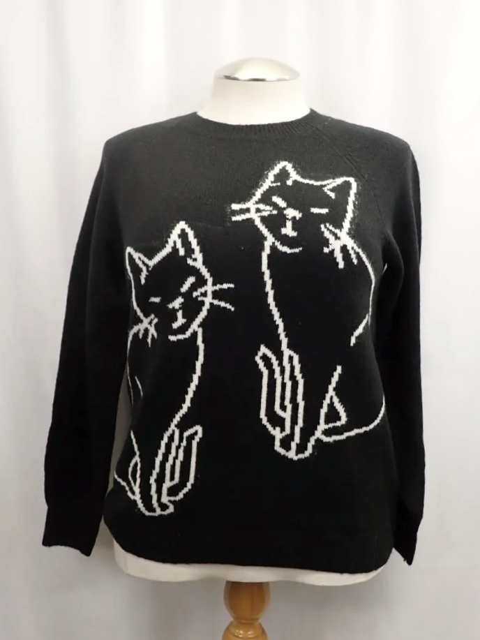 (NEW) Reitman's Black Cat Print Sweater (M)