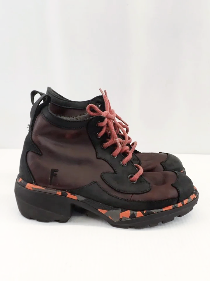 John Fluevog Leather Upper Trumpet Call Bleeker Derby With Trims Water Resistant Shoes (7)