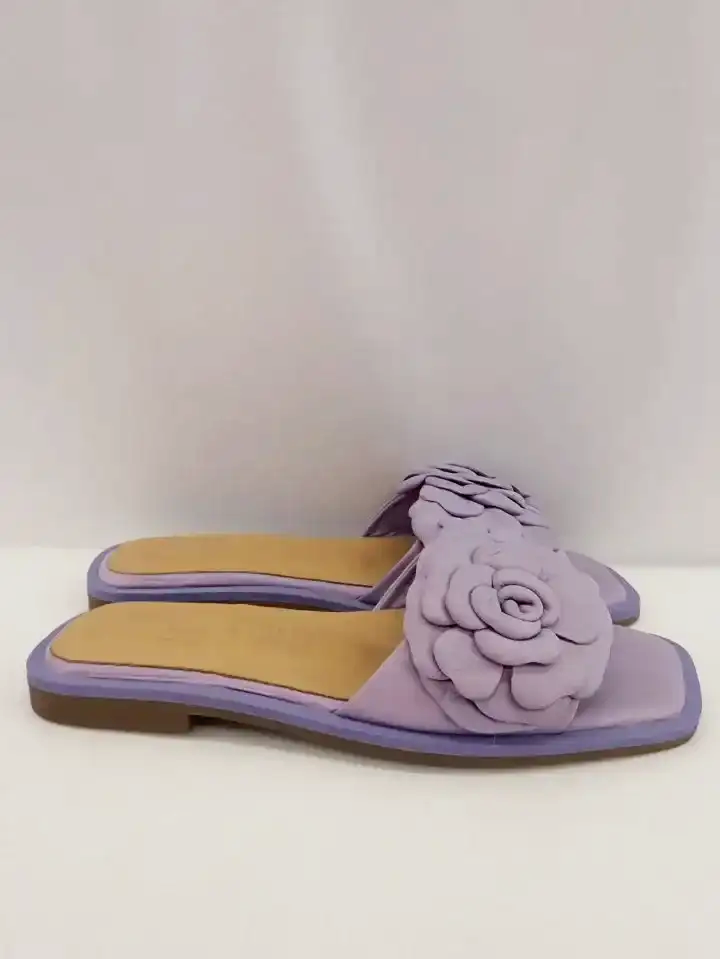 Spring Step Leather Lilac Flower Slip On Sandals (39)