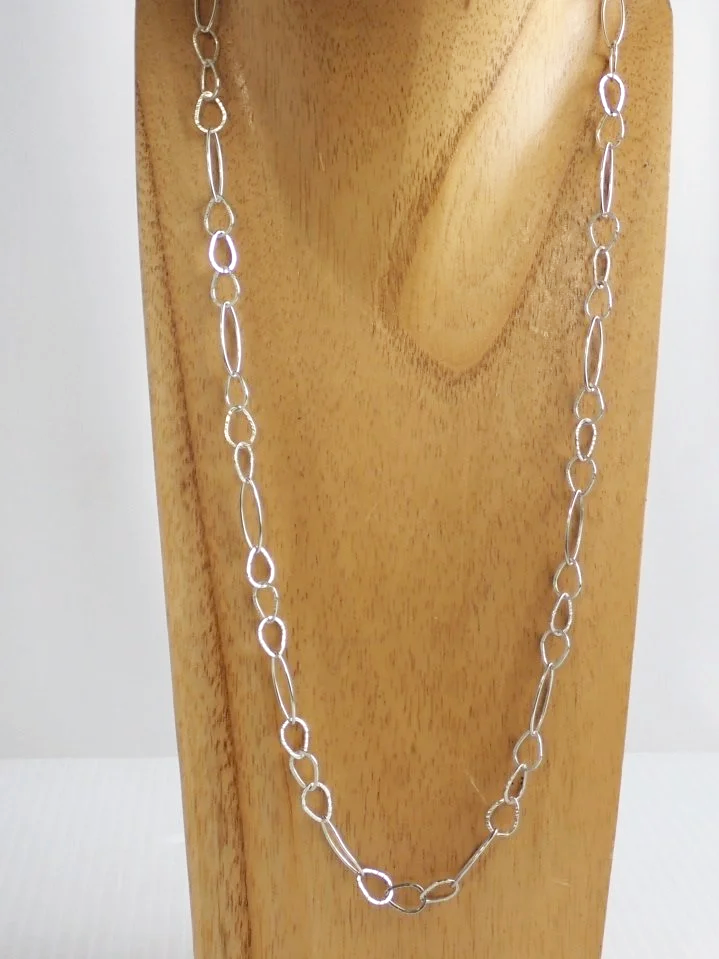 WIN-Online-Shop-Women-In-Need-Community-Cooperative-Resale-Thrift-Store-Jewelry-Gold-Silver-Clothing-Furniture-Antiques-Vintage-Books-Christmas-Victoria-BC-+%28185%29.png
