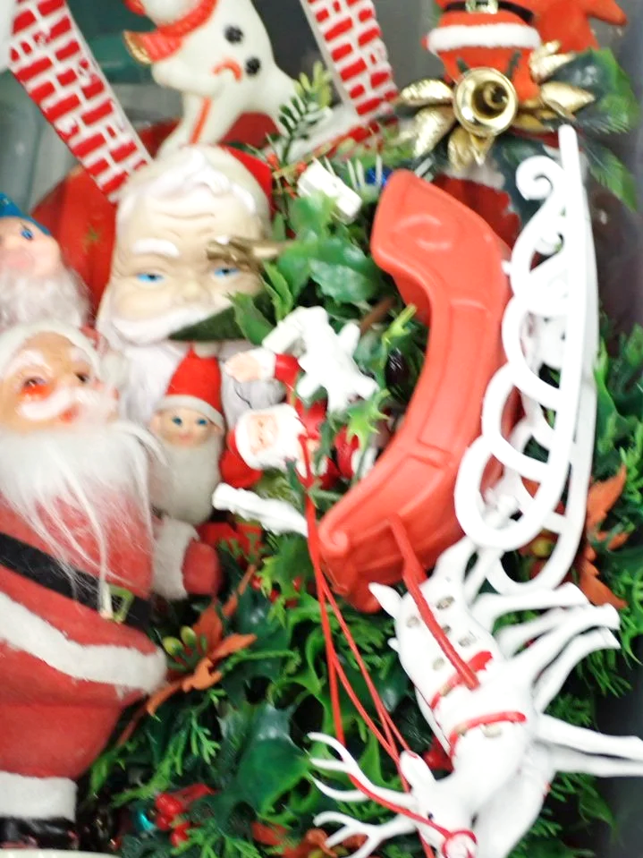 WIN-Online-Shop-Women-In-Need-Community-Cooperative-Resale-Thrift-Store-Jewelry-Gold-Silver-Clothing-Furniture-Antiques-Vintage-Books-Christmas-Victoria-BC-+%2827%29.png