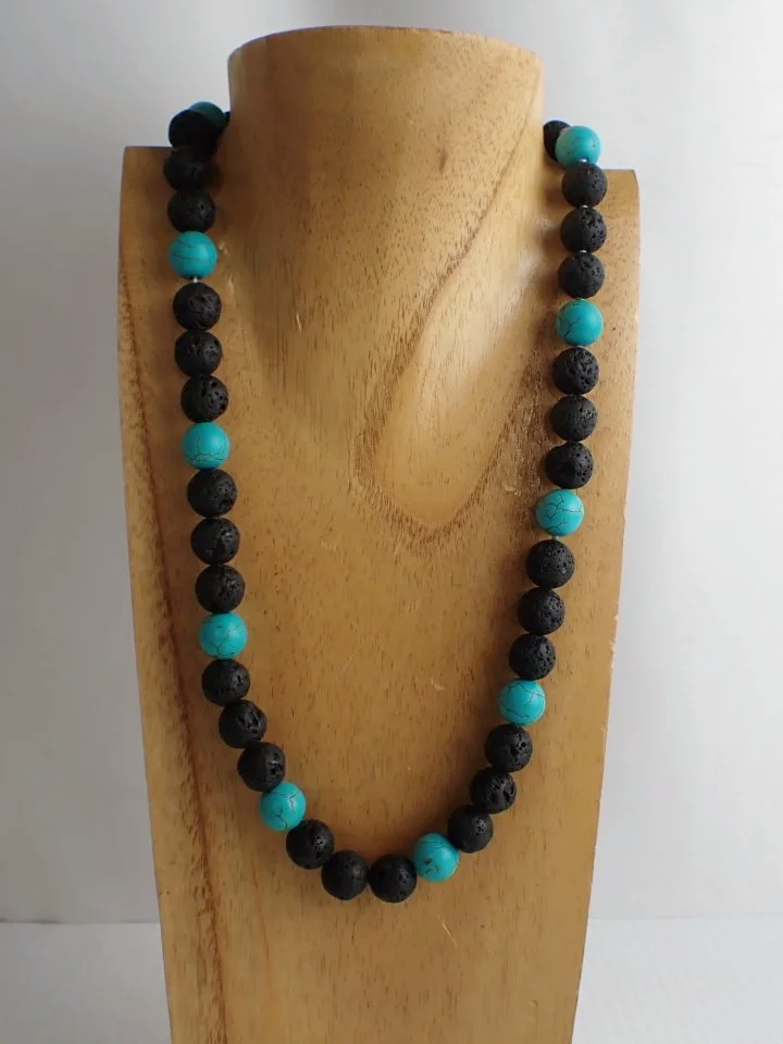 WIN-Online-Shop-Women-In-Need-Community-Cooperative-Resale-Thrift-Store-Jewelry-Gold-Silver-Clothing-Furniture-Antiques-Vintage-Books-Christmas-Victoria-BC-+%28224%29.png