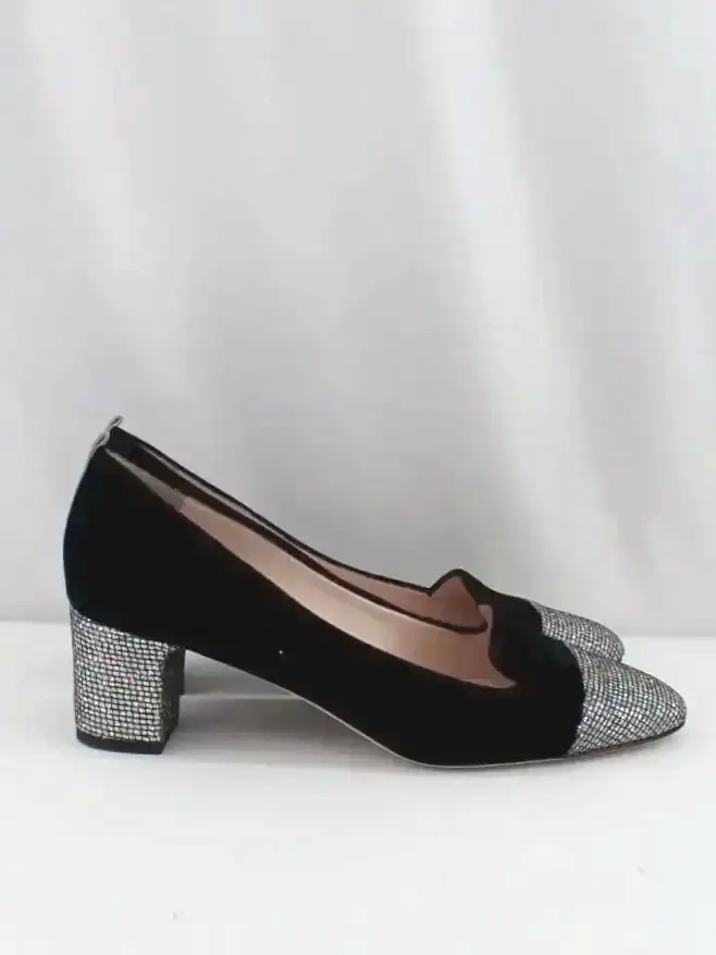 Sarah Jessica Parkers Suede Sparkly Heels (39)