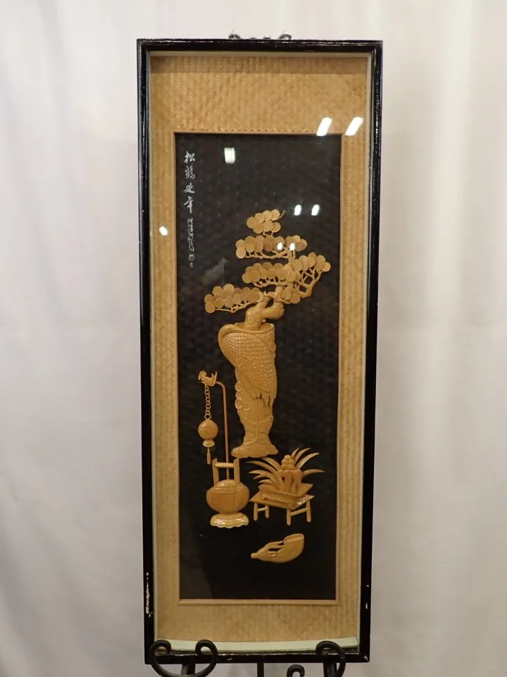 WIN-Online-Shop-Women-In-Need-Community-Cooperative-Resale-Thrift-Store-Jewelry-Gold-Silver-Clothing-Furniture-Antiques-Vintage-Books-Christmas-Victoria-BC- (393).JPG