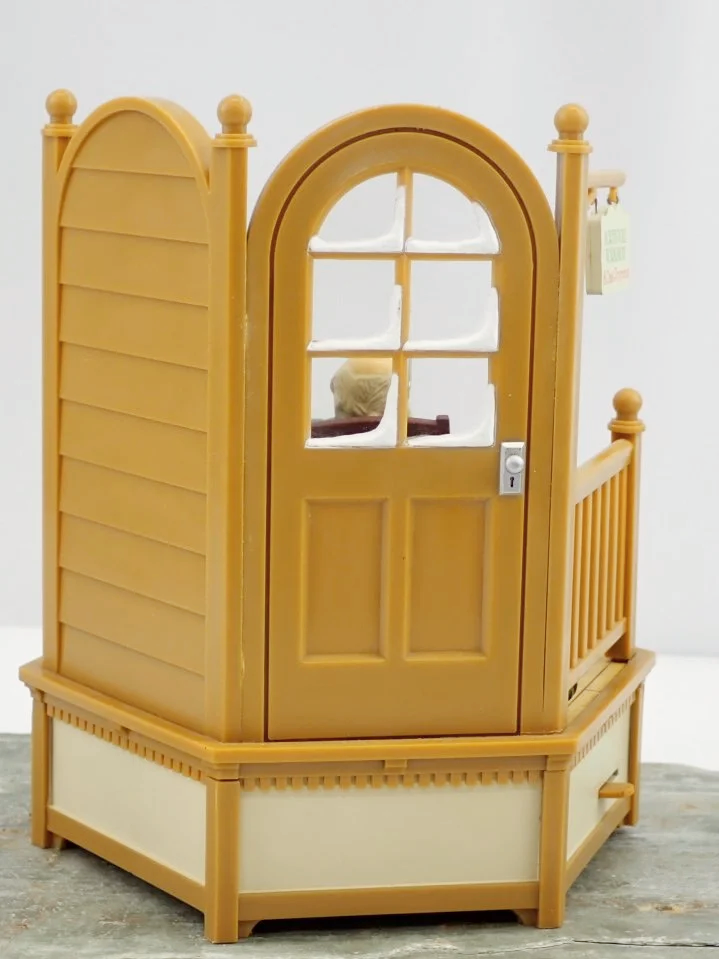 WIN-Online-Shop-Women-In-Need-Community-Cooperative-Resale-Thrift-Store-Jewelry-Gold-Silver-Clothing-Furniture-Antiques-Vintage-Books-Christmas-Victoria-BC-+%287%29.png