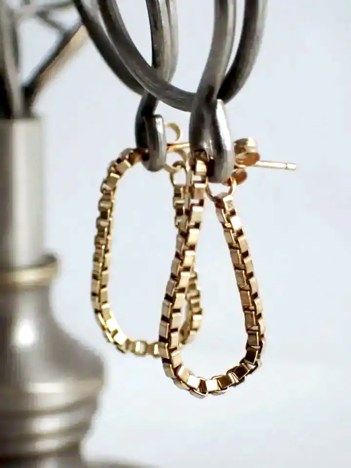 10K Gold Vintage Boxlink Chain Earrings