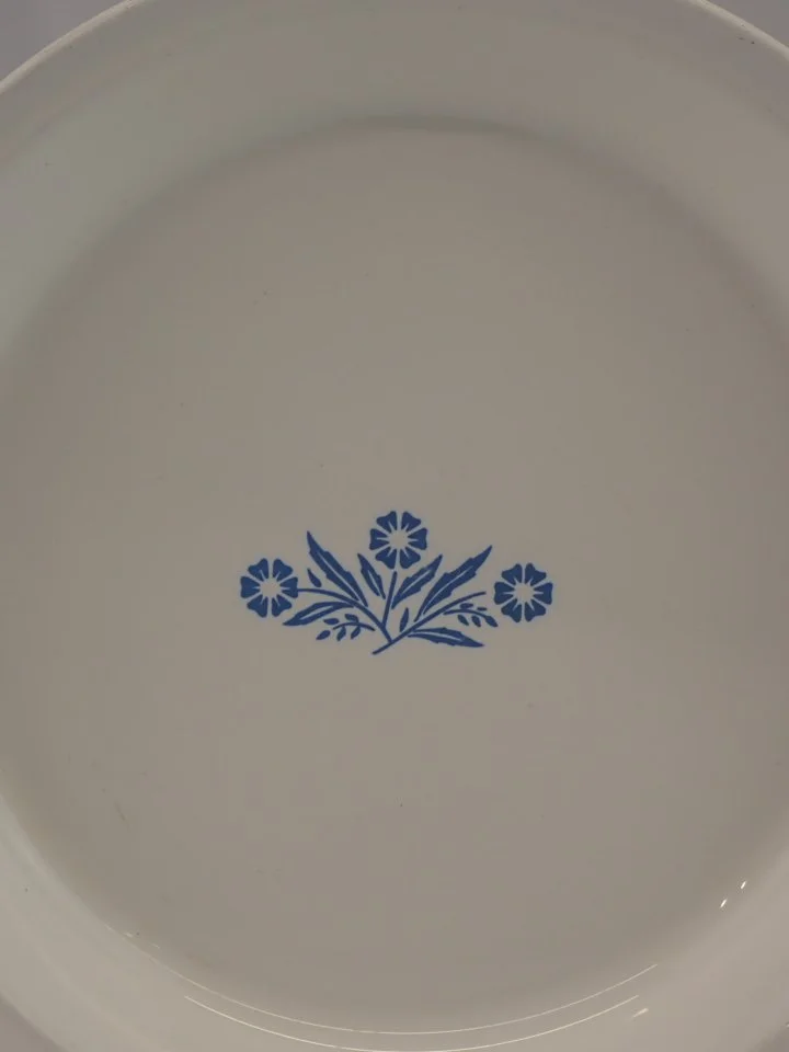 WIN-Online-Shop-Women-In-Need-Community-Cooperative-Resale-Thrift-Store-Jewelry-Gold-Silver-Clothing-Furniture-Antiques-Vintage-Books-Christmas-Victoria-BC- (162).JPG