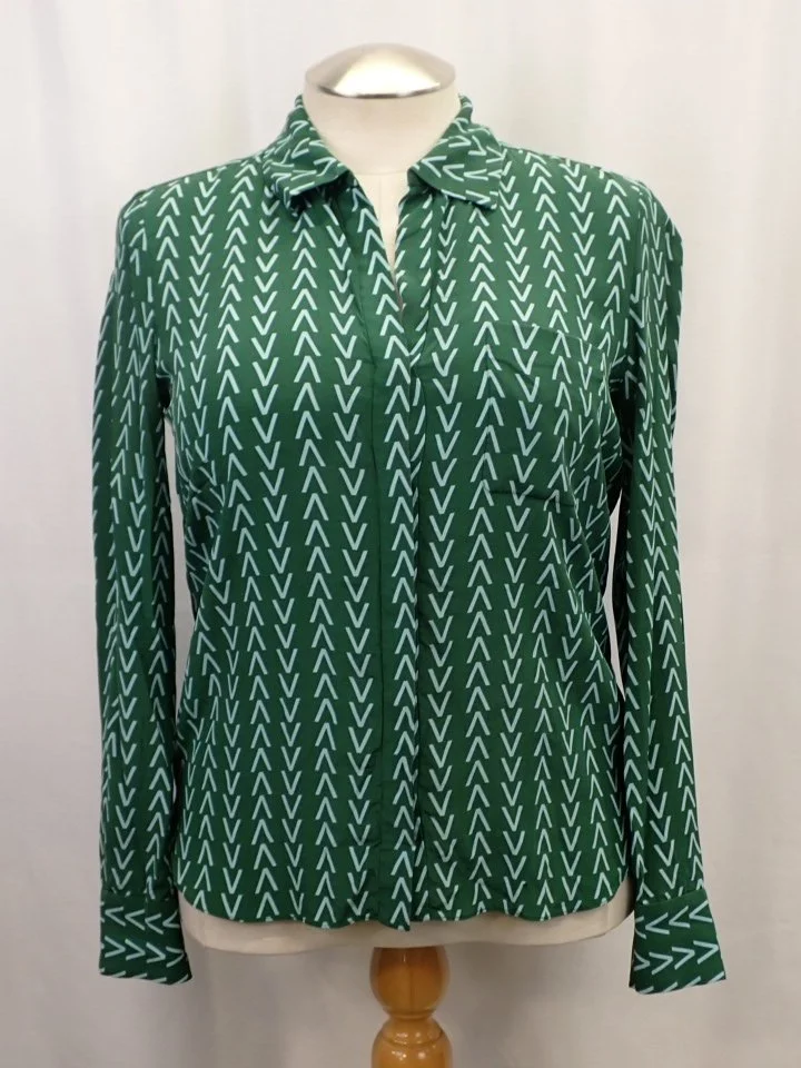Diane von Furstendenberg Green Patterned Long Sleeve Shirt (M)