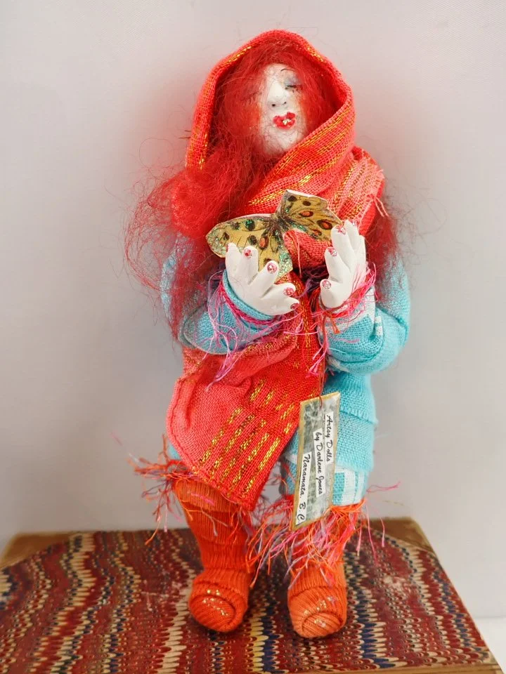 WIN-Online-Shop-Women-In-Need-Community-Cooperative-Resale-Thrift-Store-Jewelry-Gold-Silver-Clothing-Furniture-Antiques-Vintage-Books-Christmas-Victoria-BC- (288).JPG