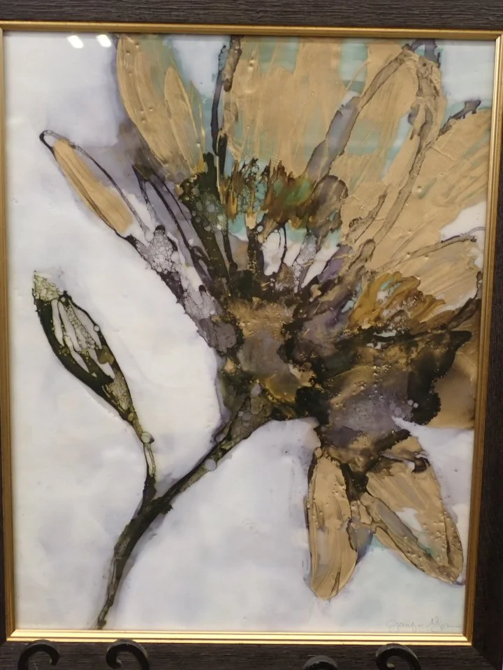 WIN-Online-Shop-Women-In-Need-Community-Cooperative-Resale-Thrift-Store-Jewelry-Gold-Silver-Clothing-Furniture-Antiques-Vintage-Books-Christmas-Victoria-BC- (388).JPG