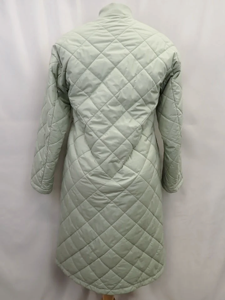 WIN-Online-Shop-Women-In-Need-Community-Cooperative-Resale-Thrift-Store-Jewelry-Gold-Silver-Clothing-Furniture-Antiques-Vintage-Books-Christmas-Victoria-BC-+%2813%29.png